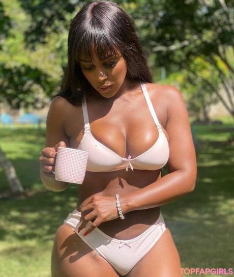 Amara nude leaked OnlyFans photo #25