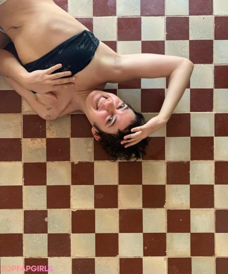 Valentina nude leaked OnlyFans photo #14