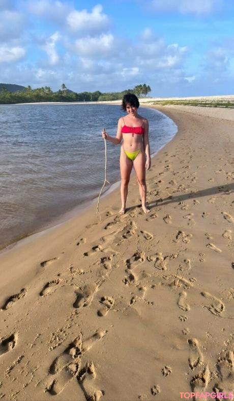 Valentina nude leaked OnlyFans photo #46