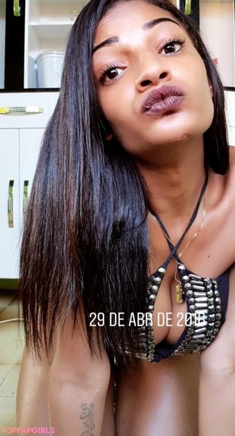 Talitinha nude leaked OnlyFans photo #21