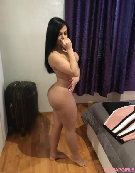 Bruna nude leaked OnlyFans photo #82