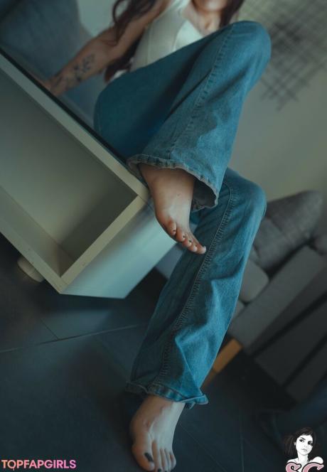 Kamikasered nude leaked OnlyFans photo #12