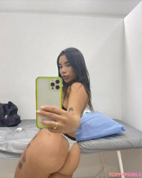 Melissa nude leaked OnlyFans photo #11