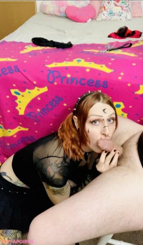 Cutie-succubus nude leaked OnlyFans photo #1