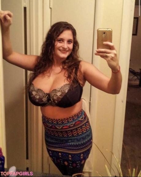 Avery nude leaked OnlyFans photo #28