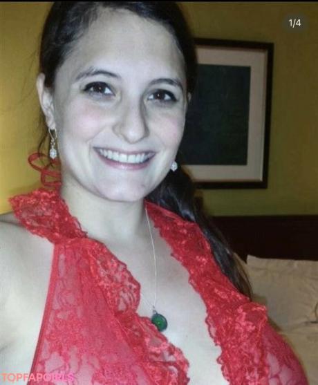 Avery nude leaked OnlyFans photo #8