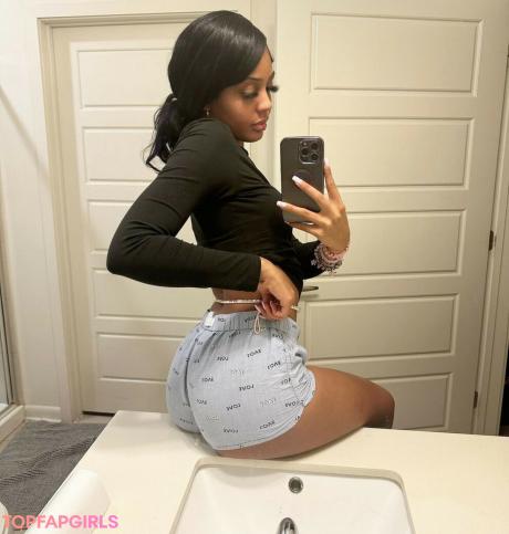 Mynames.tt nude leaked OnlyFans photo #2