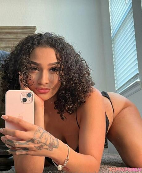 Azalea_banks nude leaked OnlyFans photo #195