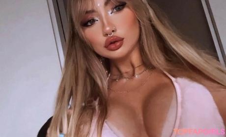 Carolina nude leaked OnlyFans photo #16
