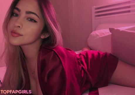 Hilenna nude leaked OnlyFans photo #24
