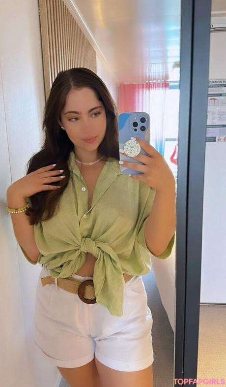 Hilenna nude leaked OnlyFans photo #95
