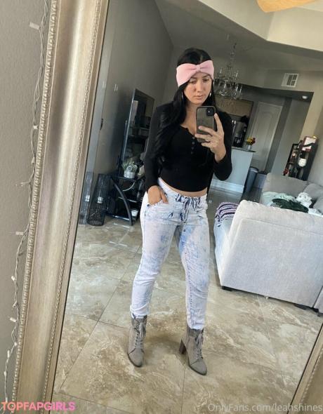 Leahshines nude leaked OnlyFans photo #62