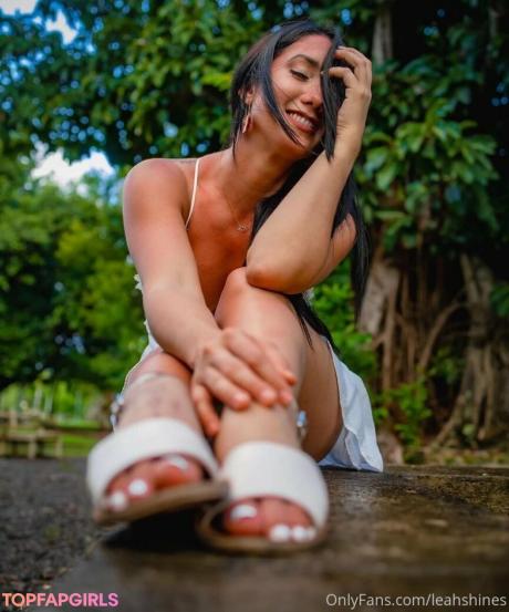 Leahshines nude leaked OnlyFans photo #71