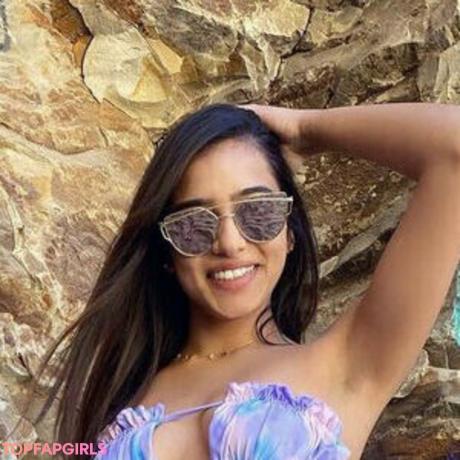 Simranrij nude leaked OnlyFans photo #11