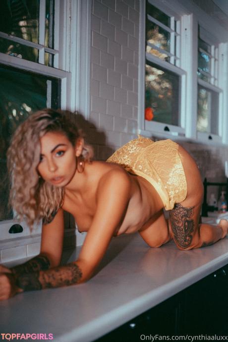 Cynthiaaluxx nude leaked OnlyFans photo #25