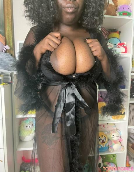 Strifequeeneris nude leaked OnlyFans photo #132