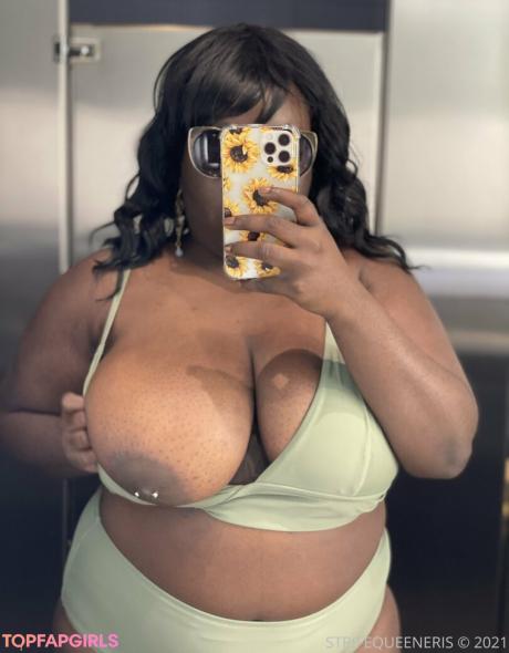 Strifequeeneris nude leaked OnlyFans photo #22
