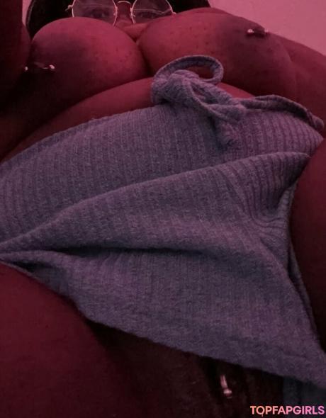 Strifequeeneris nude leaked OnlyFans photo #47