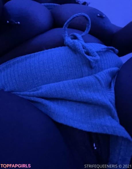 Strifequeeneris nude leaked OnlyFans photo #49