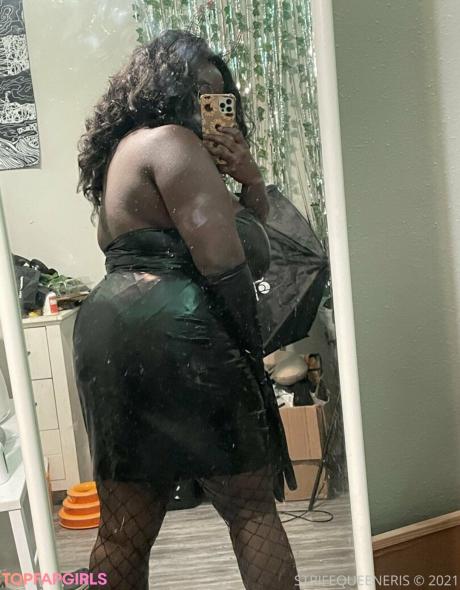 Strifequeeneris nude leaked OnlyFans photo #63