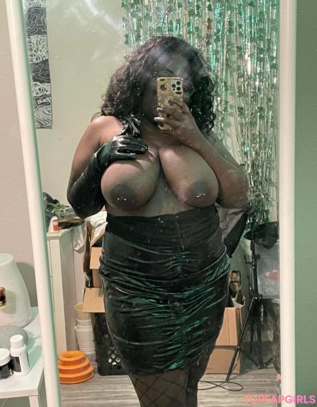 Strifequeeneris nude leaked OnlyFans photo #64