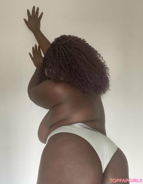 Strifequeeneris nude leaked OnlyFans photo #68