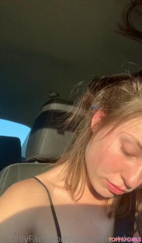 Makayla nude leaked OnlyFans photo #37