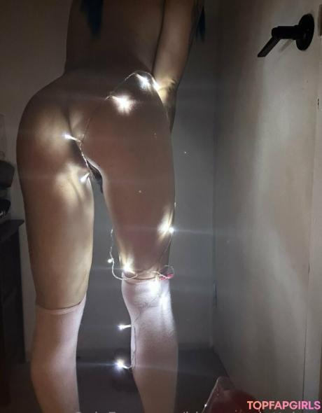 Blue-scarlett-x nude leaked OnlyFans photo #10