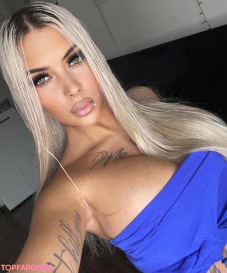 Deminecka nude leaked OnlyFans photo #14