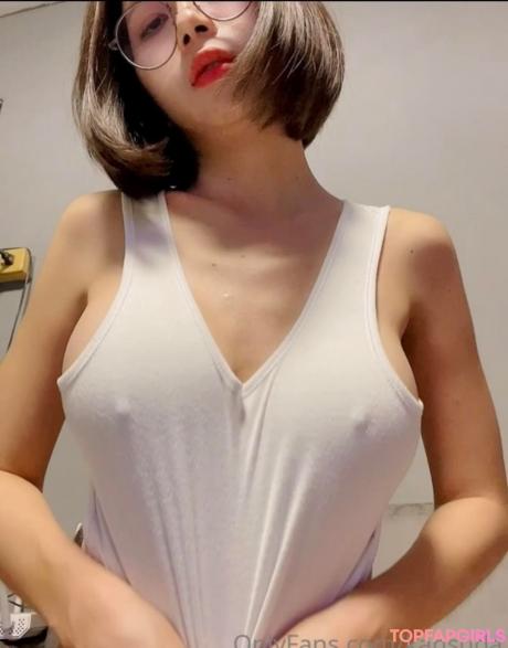 Kwan.lc nude leaked OnlyFans photo #46