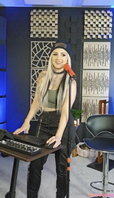 Addie nude leaked OnlyFans photo #184