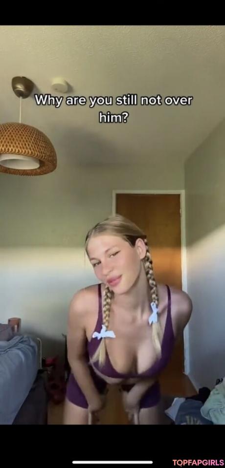 Islandgirlkat nude leaked OnlyFans photo #11