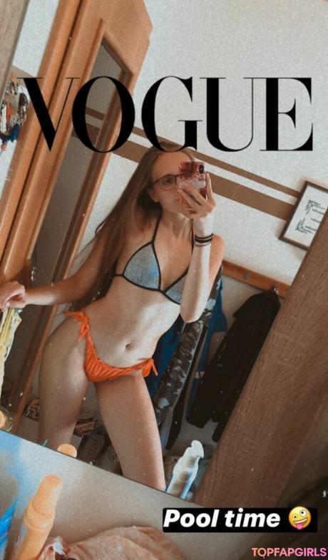 Ich.tina nude leaked OnlyFans photo #22