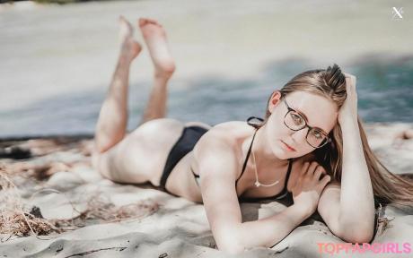 Ich.tina nude leaked OnlyFans photo #23