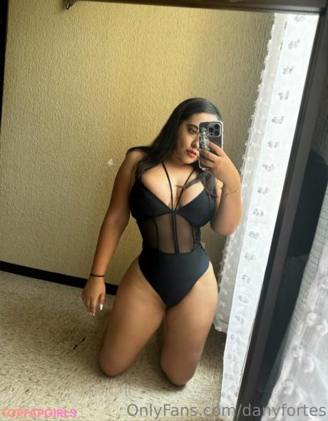 Dany nude leaked OnlyFans photo #22