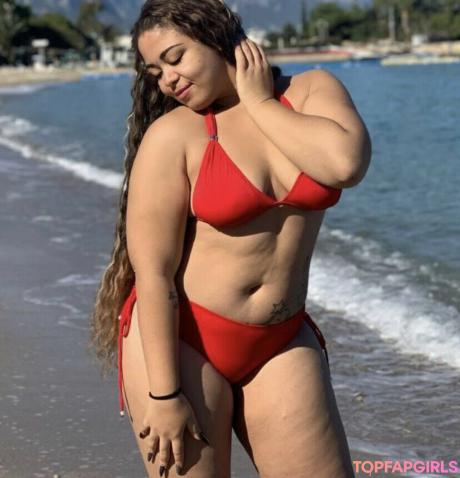 Belaysha nude leaked OnlyFans photo #6
