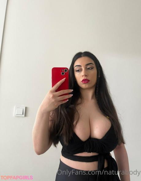 Mervedamla nude leaked OnlyFans photo #18