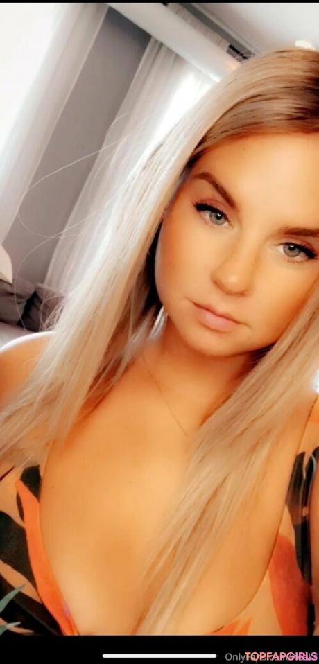 Neeks nude leaked OnlyFans photo #17