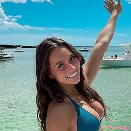 Camilaconcannon nude leaked OnlyFans photo #8