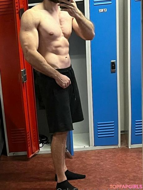 Ralph852 nude leaked OnlyFans photo #1
