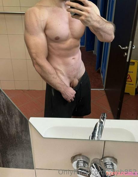 Ralph852 nude leaked OnlyFans photo #21