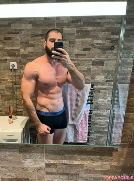 Ralph852 nude leaked OnlyFans photo #3