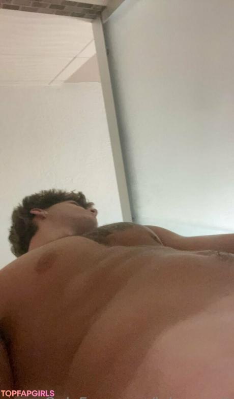 Lukesvault nude leaked OnlyFans photo #15
