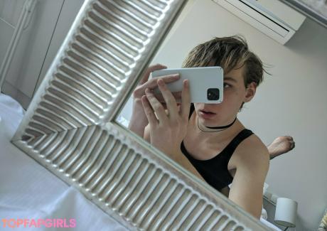 Lunablues777 nude leaked OnlyFans photo #25