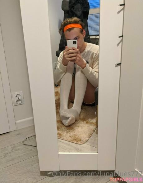 Lunablues777 nude leaked OnlyFans photo #31