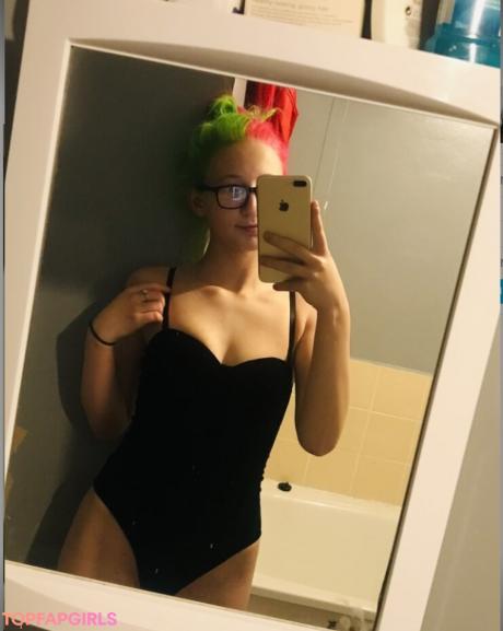 Courtneyyyyxox nude leaked OnlyFans photo #37