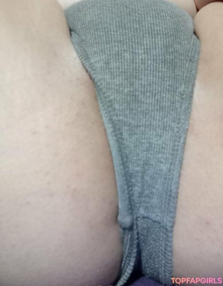 Babymelita nude leaked OnlyFans photo #47