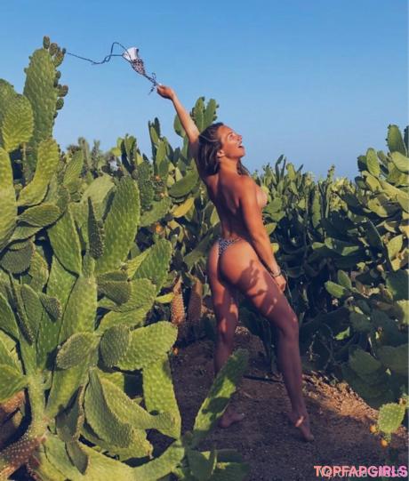 Veronicasilesto nude leaked OnlyFans photo #12