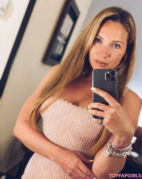 Veronicasilesto nude leaked OnlyFans photo #42