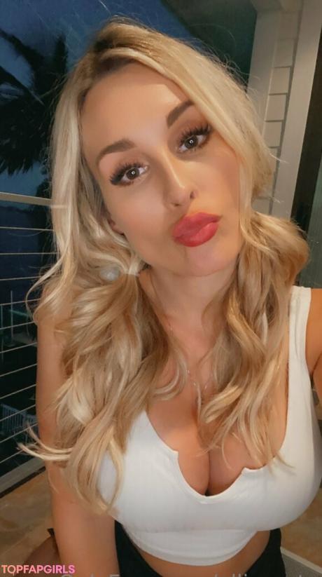 Allieraetv nude leaked OnlyFans photo #14